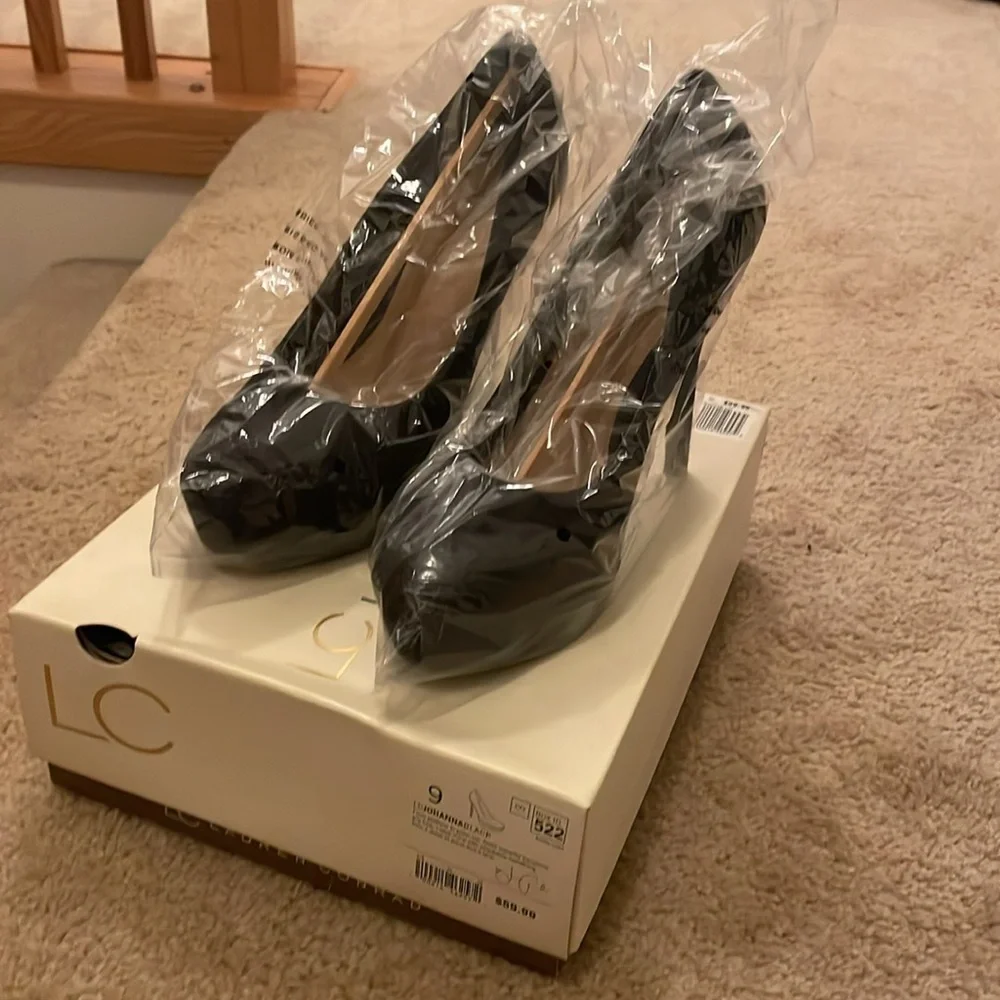 NEW LC Lauren Conrad Black Platform Heels Black 9 - Picture 5 of 6